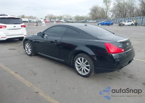 2014 Infiniti Q60 z USA, uszkodzony, nr VIN JN1CV6EL7EM132079